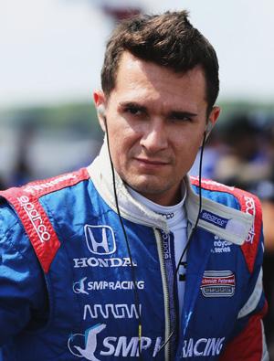 Михаил Алешин. 29 лет. Чемпион Мировой серии Renault 3.5 2010 года. Пилот команды SMP Racing