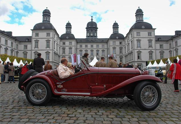 Alfa Romeo 6C 1750 -- настоящий спортивный автомобиль 20-30-х годов.