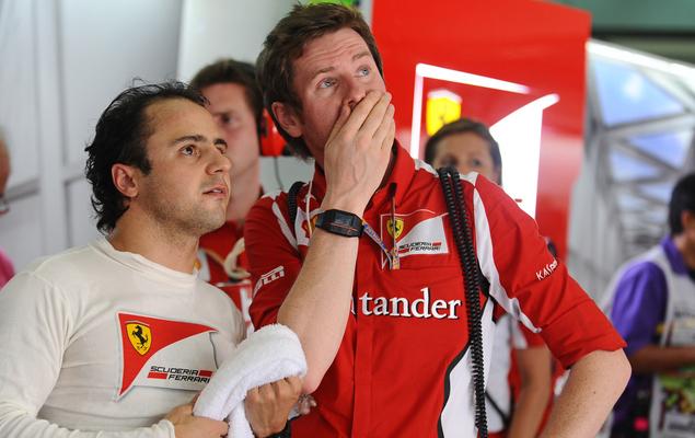 Масса не способен ехать в темпе своего напарника по команде, однако "Феррари" пока не спешит комментировать его выступления в 2012 году.