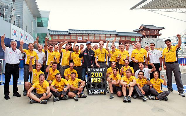 Марк Уэббер принес мотористам из Renault двухсотый поул в Ф-1