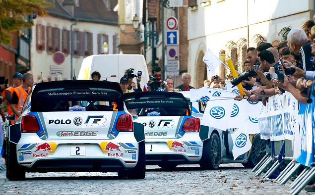 Отложить коронацию!