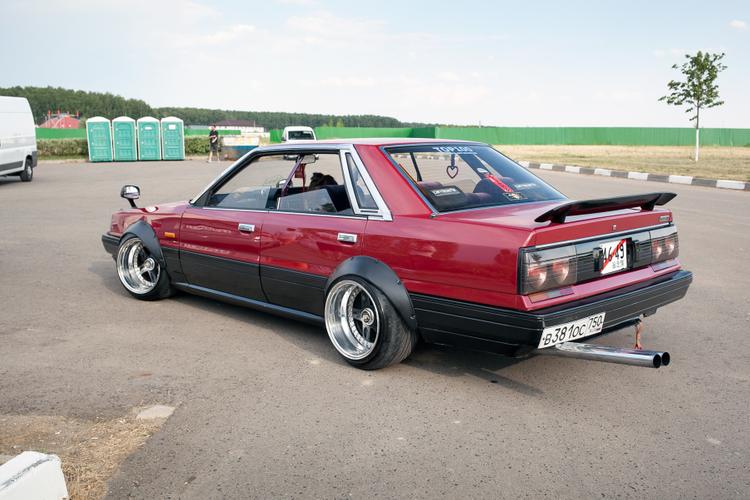 starye yaponskie avtomobili kotorye ne