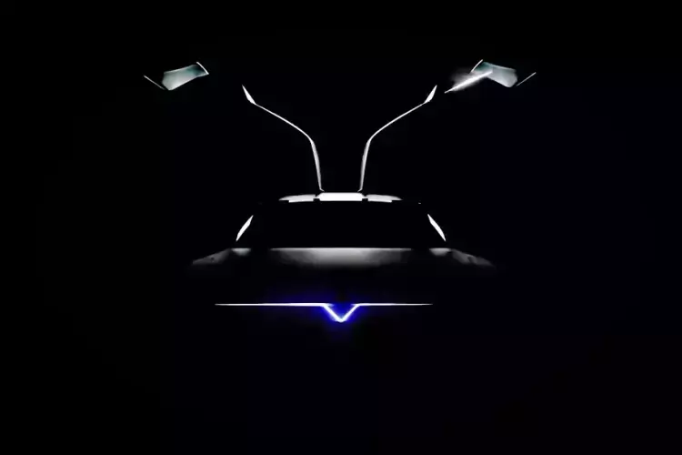 Появилось новое изображение преемника DeLorean DMC-12