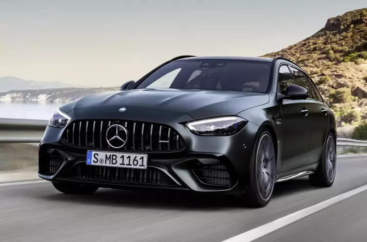 Новый Mercedes-AMG C 63, преемник Volvo XC90 и Mitsubishi ASX нового поколения: главное за неделю