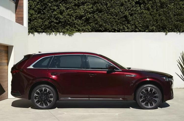 Представлен новый флагман Mazda — трёхрядный кроссовер CX-90