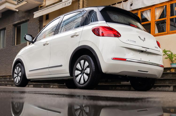 Полностью рассекречен электрокар Wuling за 10 тысяч долларов