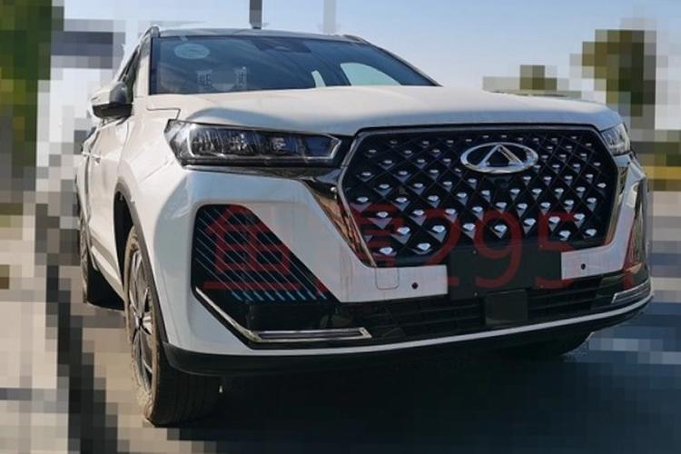 Экспортный Chery Tiggo 7 Pro Max с гибридной силовой установкой