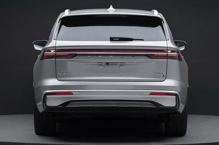 Раскрыт обновленный Geely Monjaro: он получит новый двигатель
