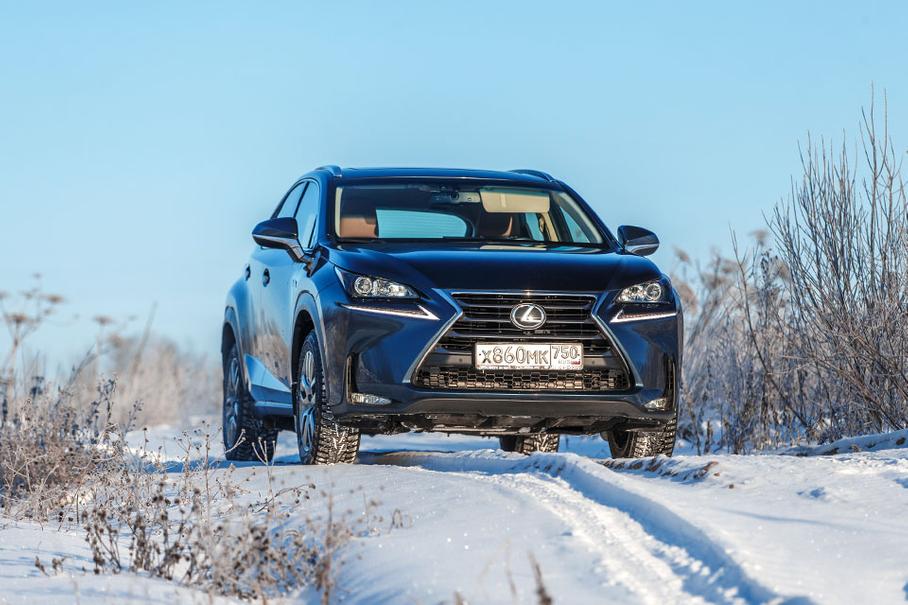 Ближний свет — светодиодный. В дорогих комплектациях на светодиодах работает вся оптика.