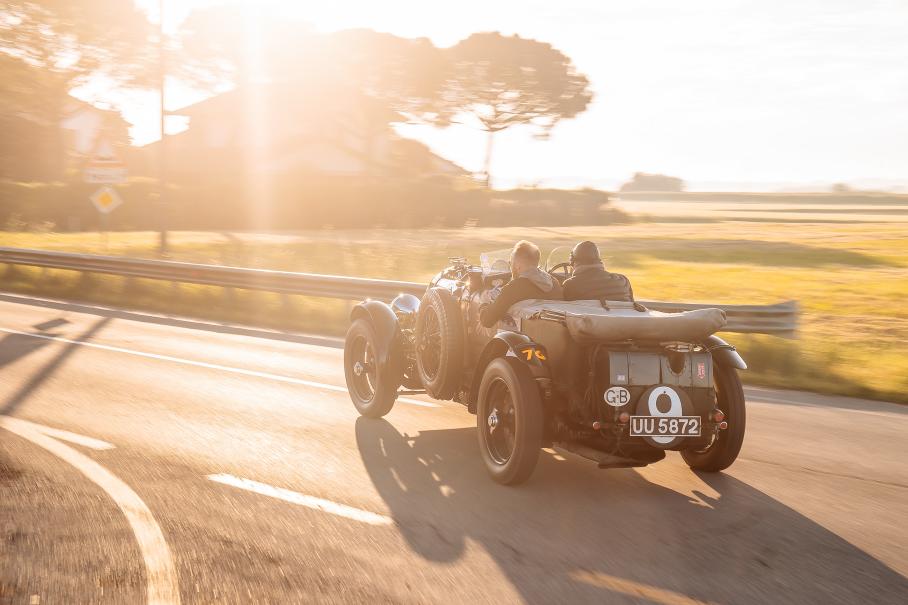 История Bentley Blower