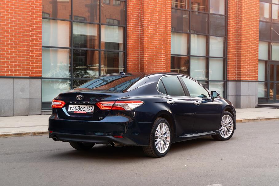 Длительный тест Toyota Camry V6: часть 1