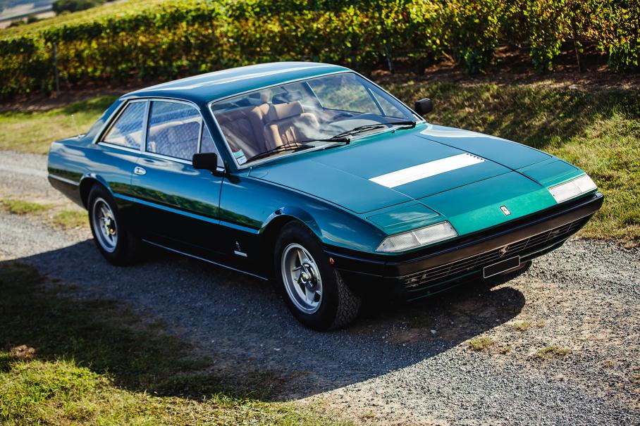  Ferrari 365 GT4 выпускалась с 1972 по 1976 год. Впоследствии была заменена моделью Ferrari 400, а в 1985 году — 412. Визуально автомобили почти не отличались