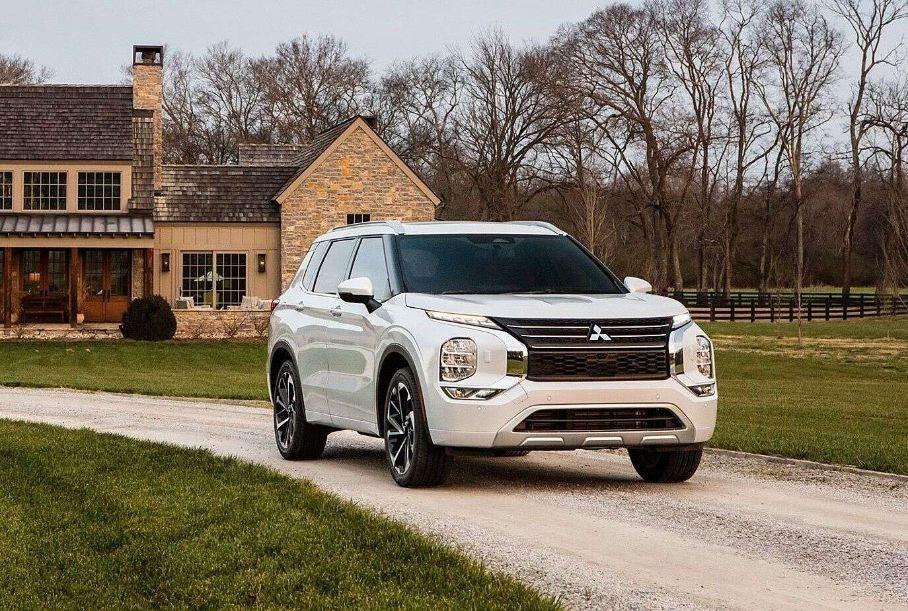 Mitsubishi запатентовала новый Outlander для России