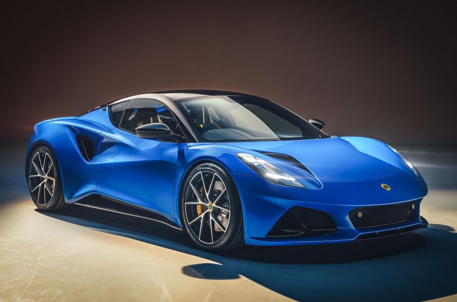 Спорткар Lotus Emira дебютировал с моторами Toyota и Mercedes-AMG