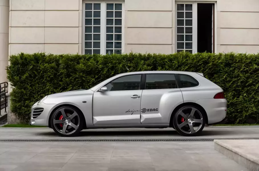 В России продают один из самых редких Porsche Cayenne