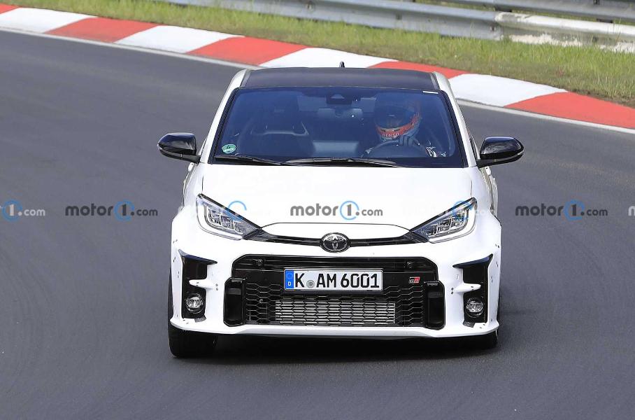 Toyota вывела на тесты экстремальную версию GR Yaris