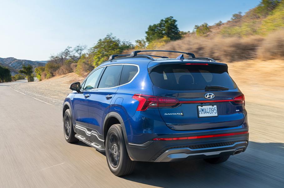У Hyundai Santa Fe появился заводской внедорожный пакет