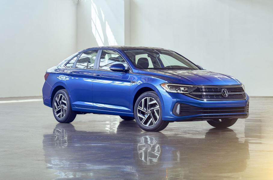 Volkswagen Jetta обновилась и получила мотор от Taos