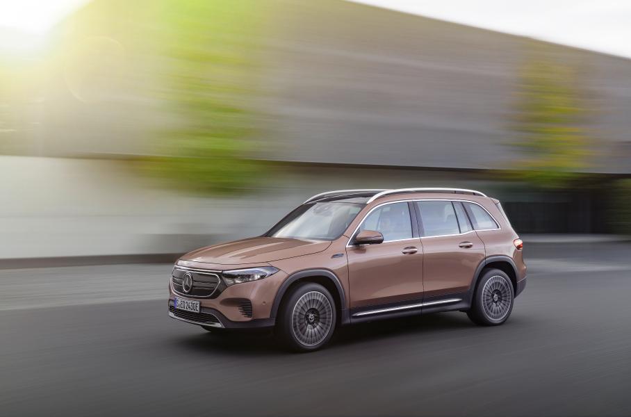 Семь мест и 419 км на одной зарядке: раскрыты характеристики глобального Mercedes-Benz EQB