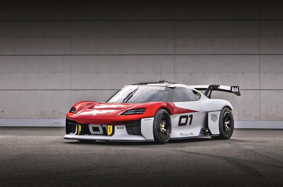 Porsche показала 1100-сильное купе Mission R