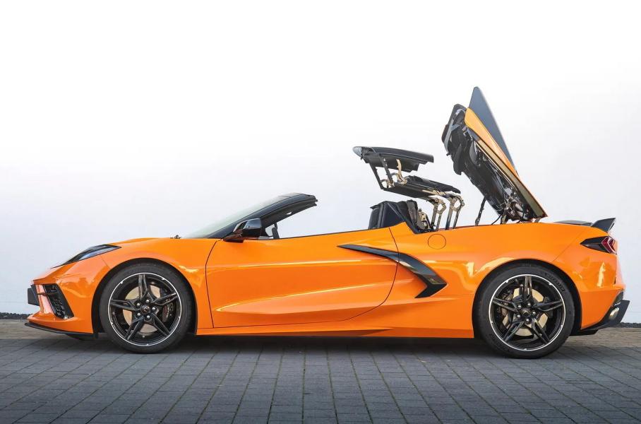 Новый Chevrolet Corvette начали продавать через дилеров Cadillac