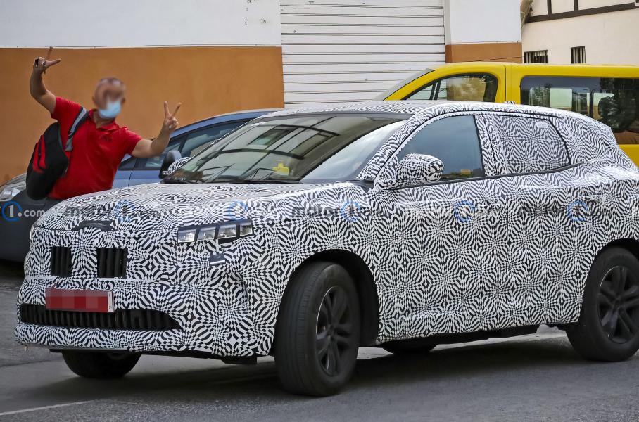 Renault Kadjar нового поколения сфотографировали во время тестов
