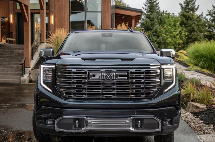 GMC Sierra 1500 обновился и прибавил в роскоши