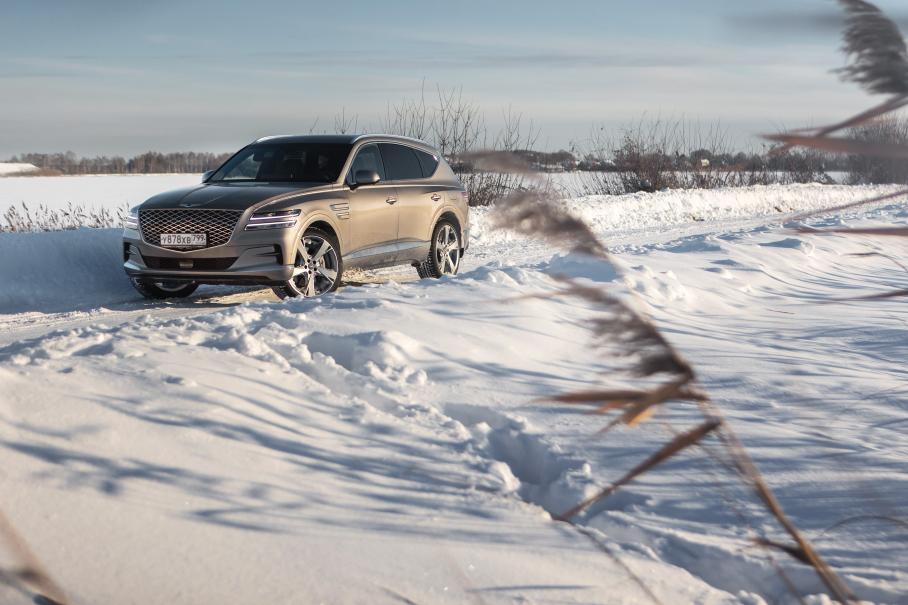 Genesis GV80: хвалим и ругаем необычный корейский вседорожник