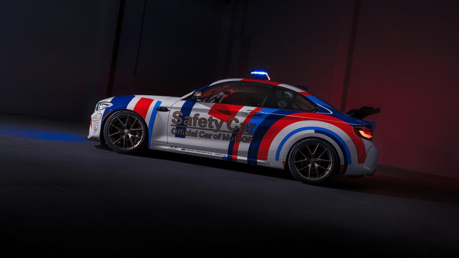 BMW M2 CS Racing получила версию для мотогонок