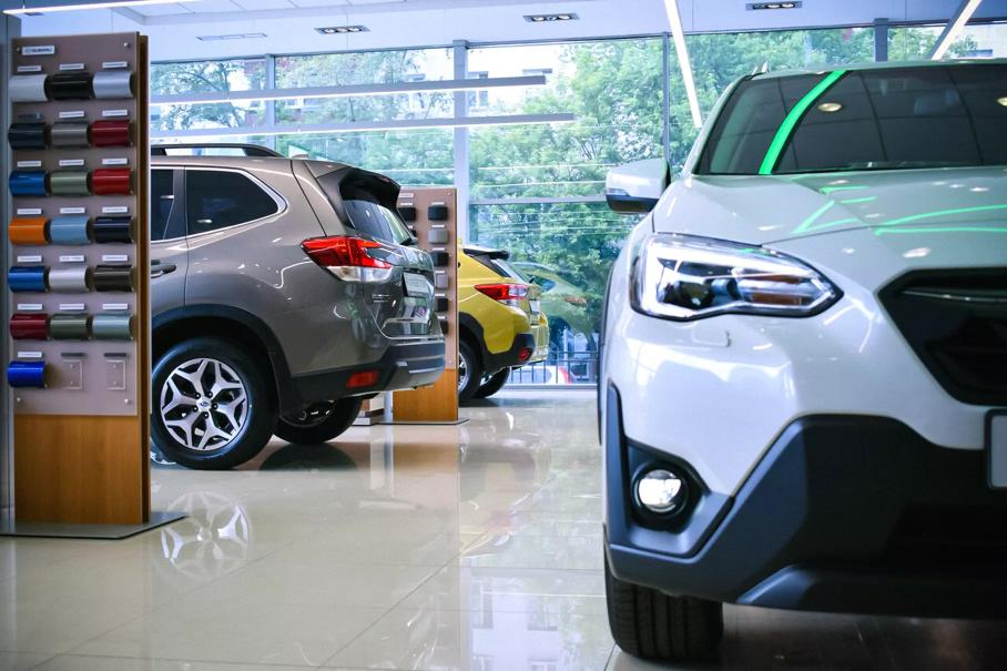Российский авторынок в марте рухнул на 63 процента