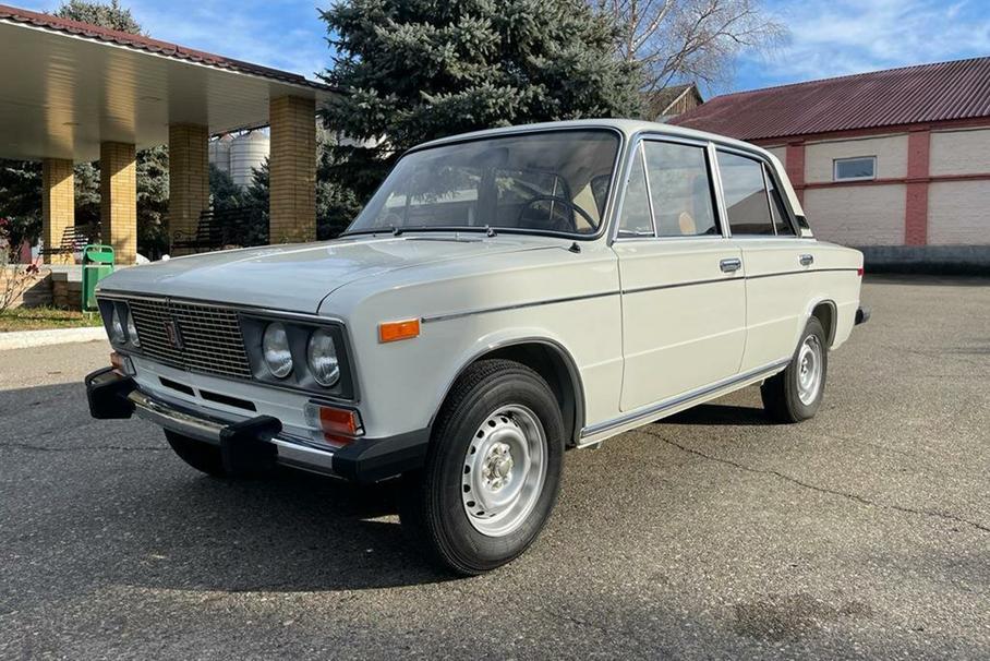 ВАЗ-2106
