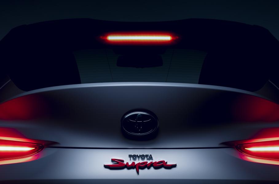 Toyota GR Supra получит механическую коробку передач