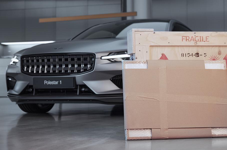 Polestar впервые продала автомобиль в обмен на произведения искусства