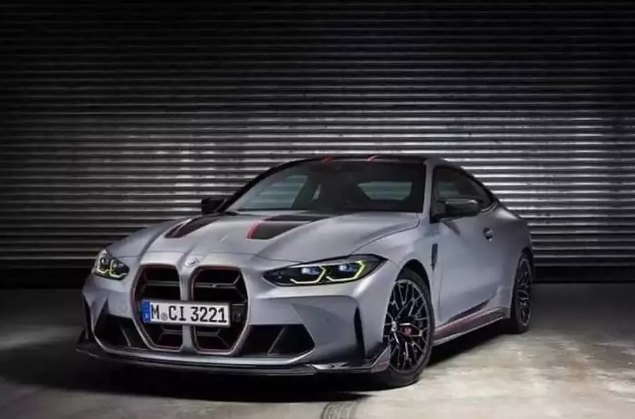 Спорткупе BMW M4 CSL рассекретили до официальной премьеры