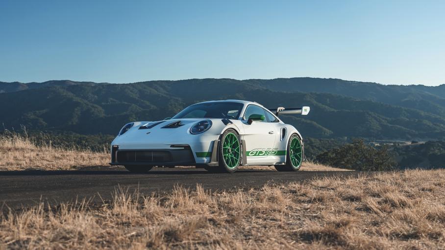 Porsche посвятила новый GT3 RS классическому Carrera RS 2.7