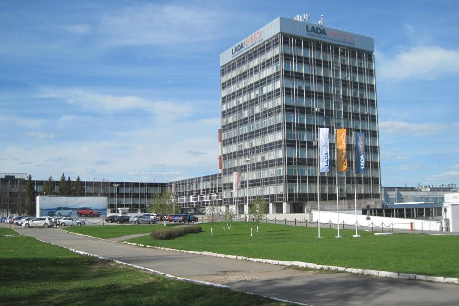 Завод «Lada Ижевск» возобновит работу до конца лета