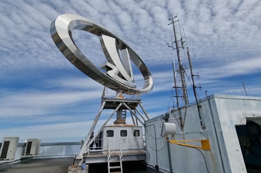 Над главным зданием АвтоВАЗа вновь крутится «ладья»