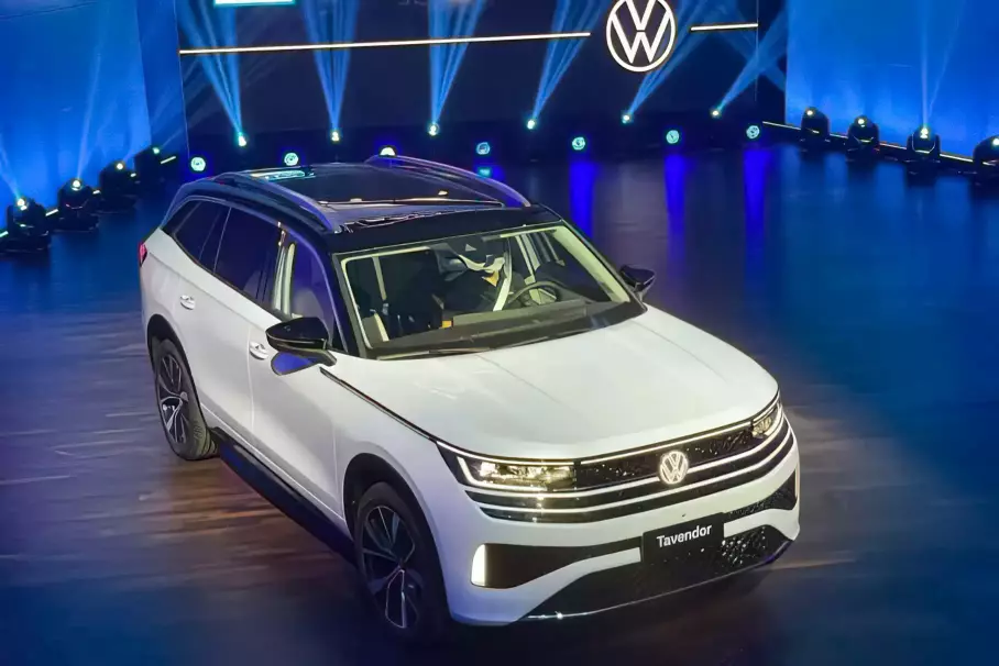 1200-сильный газотурбинный гиперкар, новый кроссовер Exeed и гибридный Chery Tiggo 7 Pro: главное за неделю