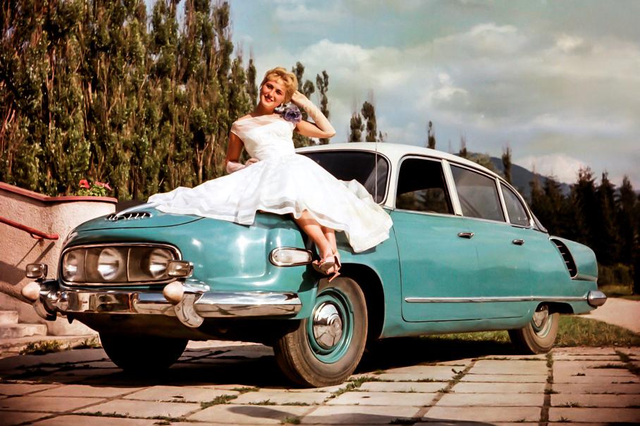 Ровесники космической эры: какими были машины времен первого спутника