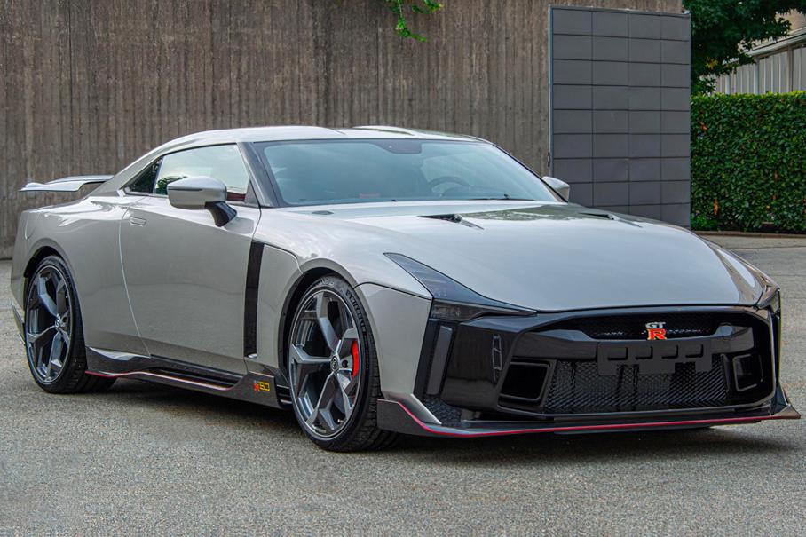Nissan GT-R50