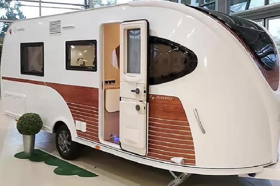 Китайцы рассказали о футуристичном автотрейлере, который может появиться и в России