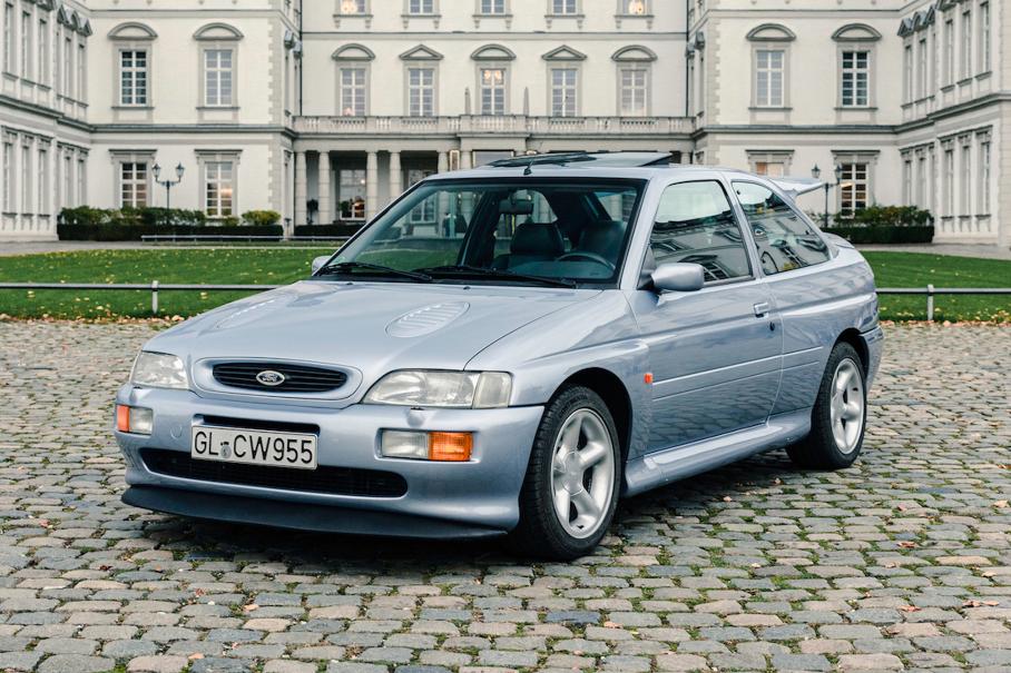 Последний собранный Ford Escort RS Cosworth пустят с молотка