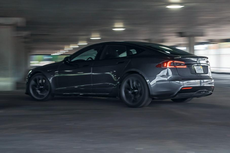 Владельцы Tesla жалуются на агрессию и ненависть со стороны других автомобилистов