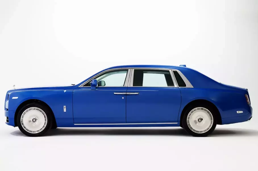 Самый быстрый в мире автомобиль, большой кроссовер Lexus и уникальный Rolls-Royce: главное за неделю