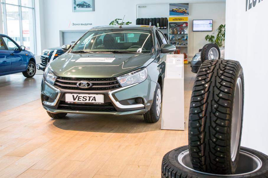 АвтоВАЗ рассказал, что будет с ценами Lada в 2023 году