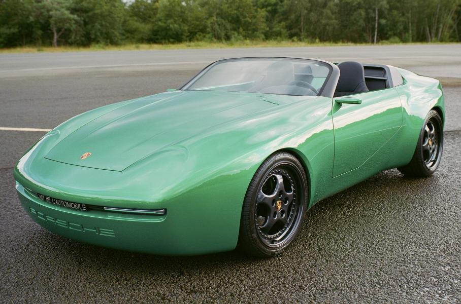 Уникальный спорткар Porsche 968 L’Art без ручек и фар показали на видео