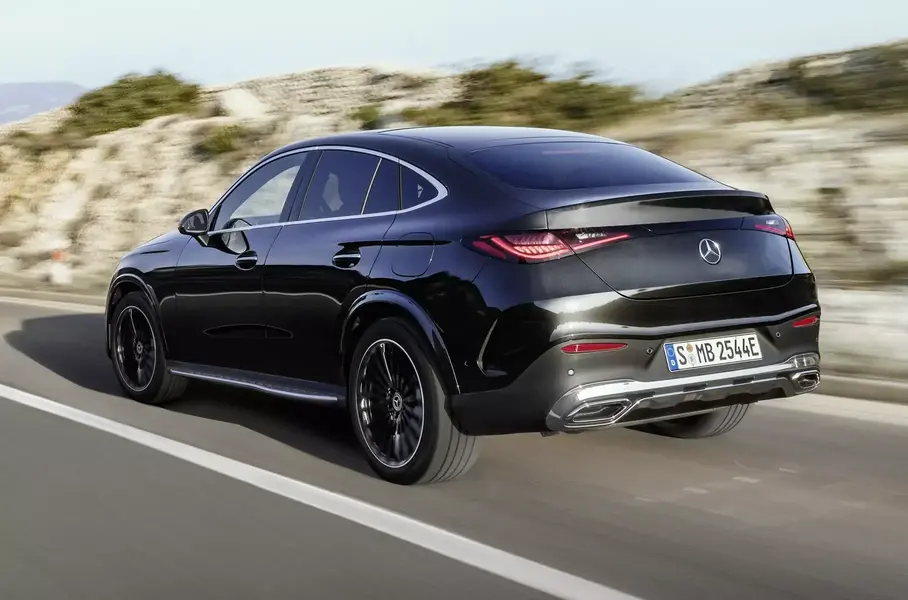 Новый Mercedes-Benz GLC Coupe, кабриолет Ferrari Roma, обновлённые Mercedes-Benz GLA и GLB: главное за неделю
