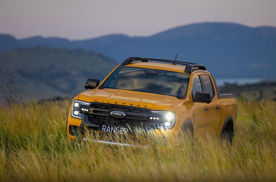 У суперпикапа Ford Ranger Raptor появился младший брат