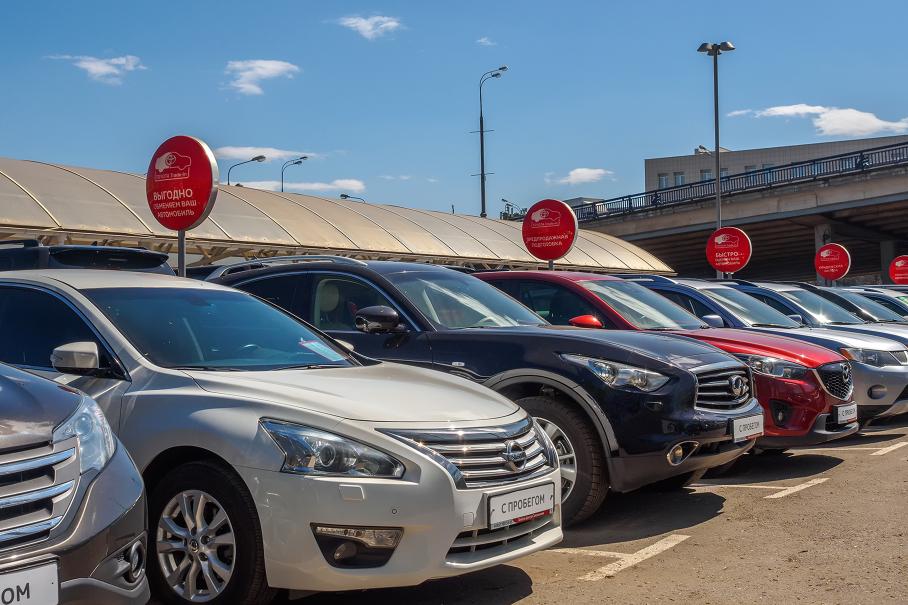 Россияне потратили на подержанные машины почти 400 млрд рублей в феврале