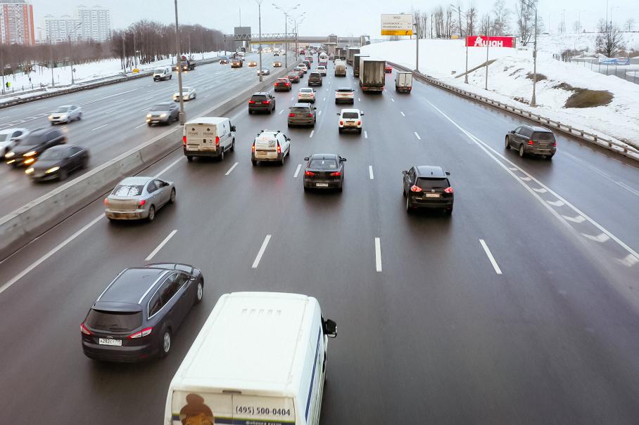 Минувшая зима разрушила российские дороги на сотни миллиардов рублей